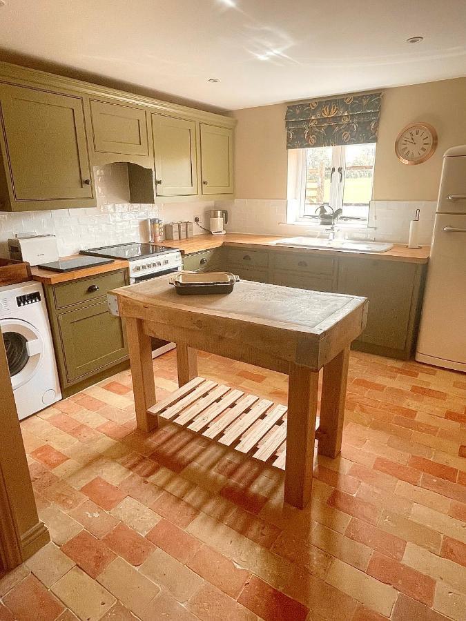 The Hayloft Villa Gestingthorpe Dış mekan fotoğraf